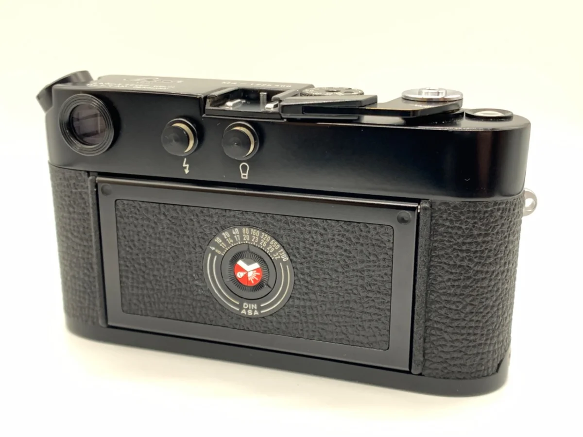 Leica M4