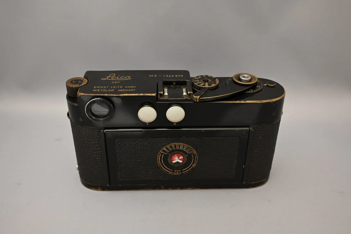 Leica M2