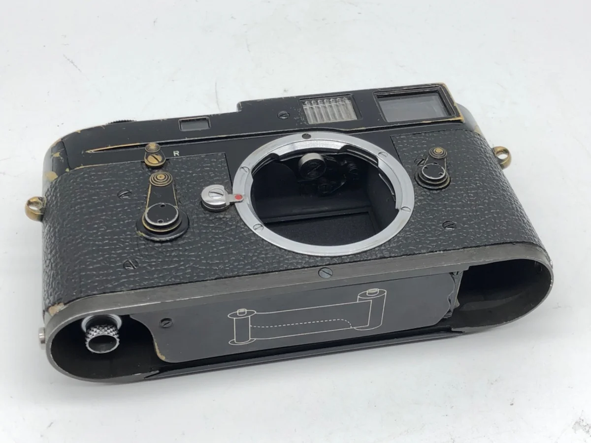 Leica M2