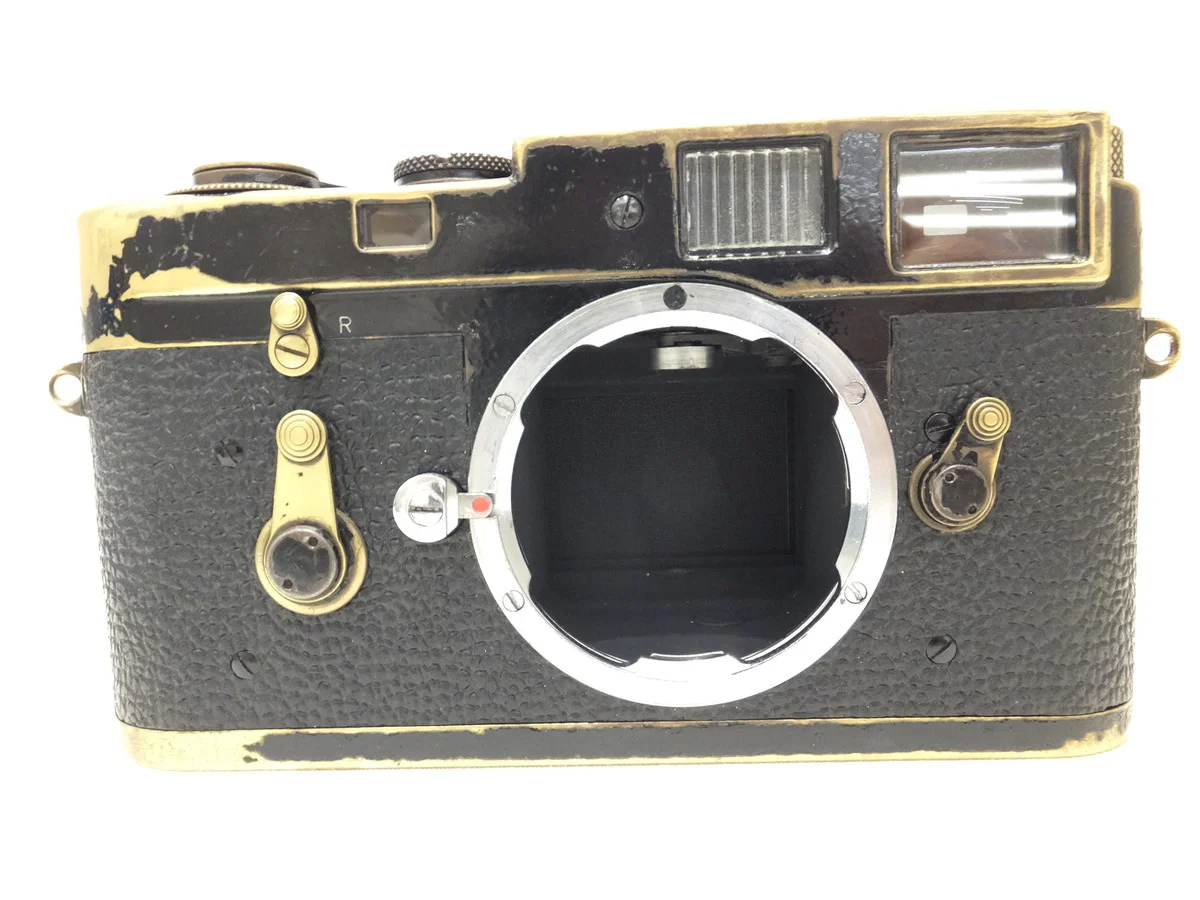 Leica M2