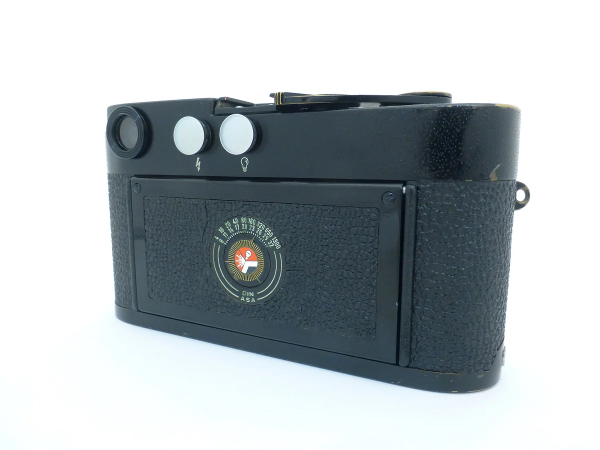 Leica M2