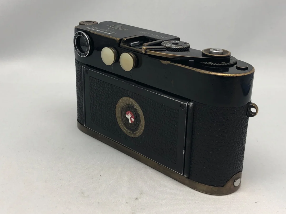 Leica M2