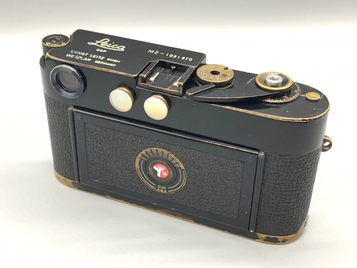 Leica M2