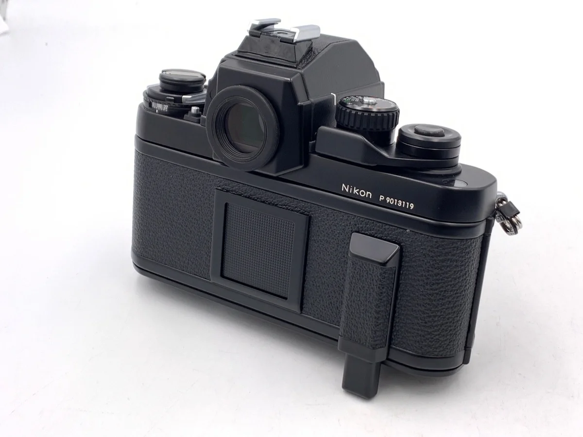 Nikon F3 P ( )