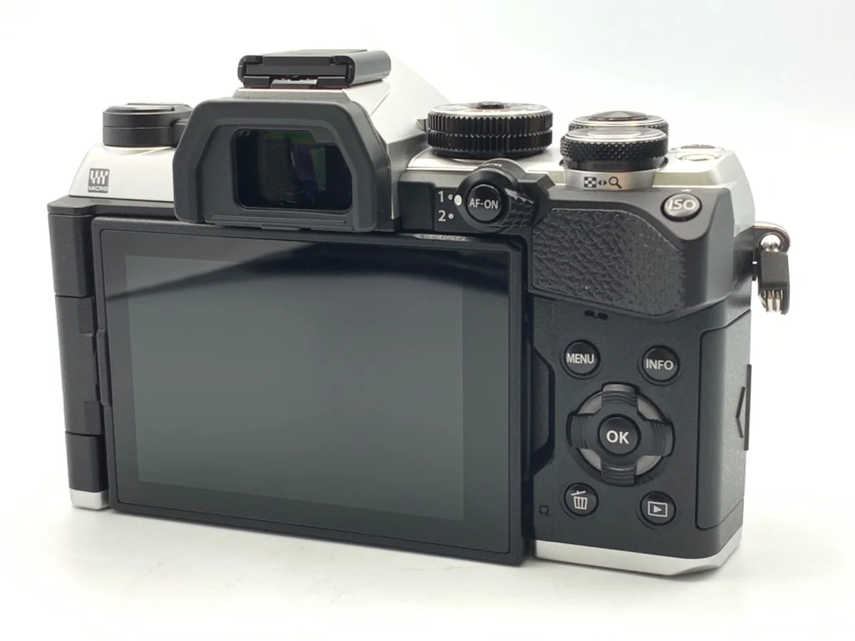 Olympus OM SYSTEM OM-5 Mark II