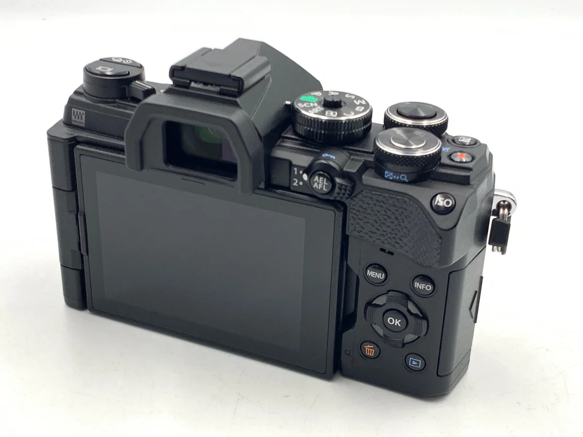 Olympus OM SYSTEM OM-5
