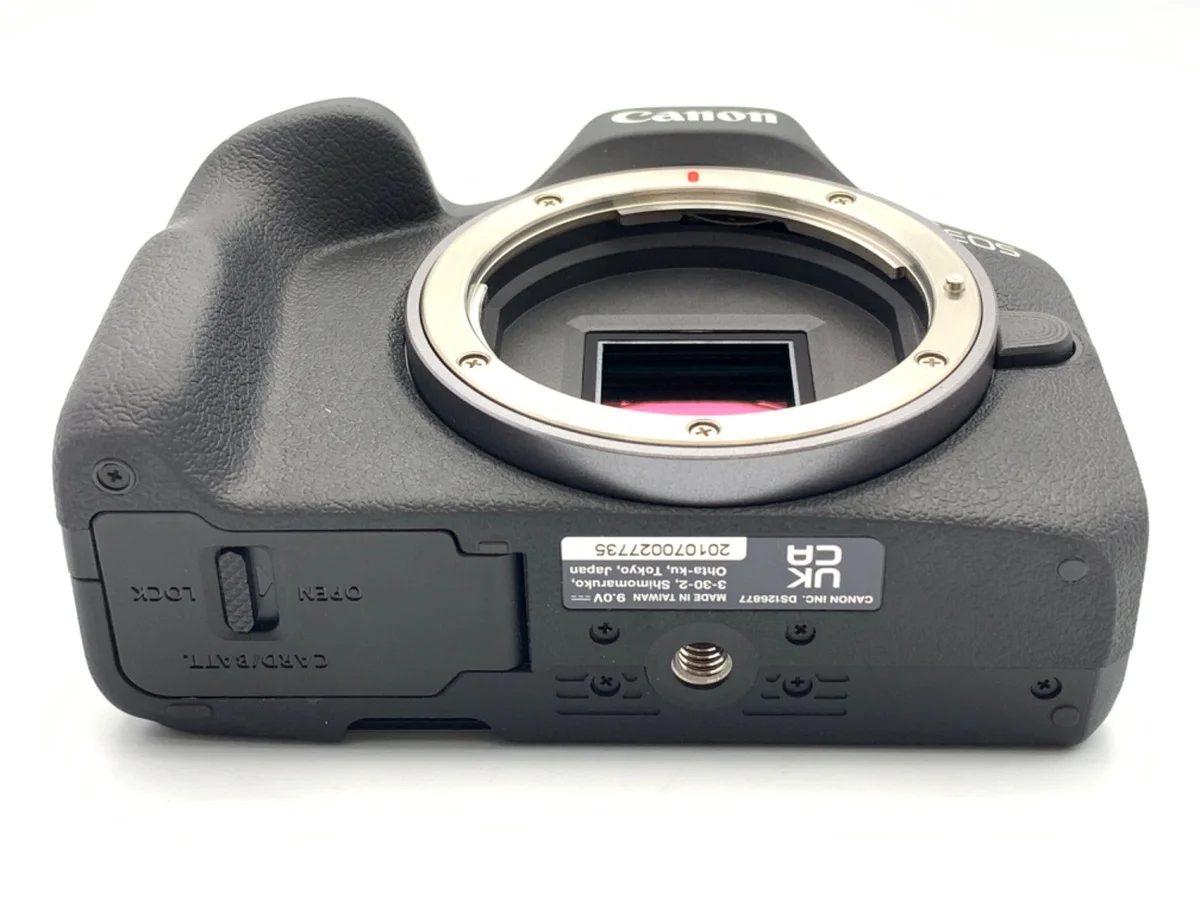 Canon EOS R50