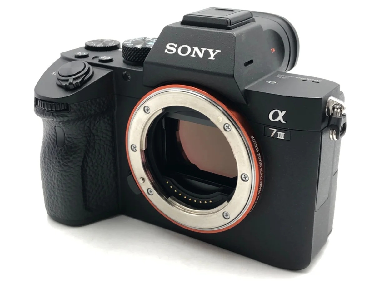 Sony α7III [ILCE-7M3