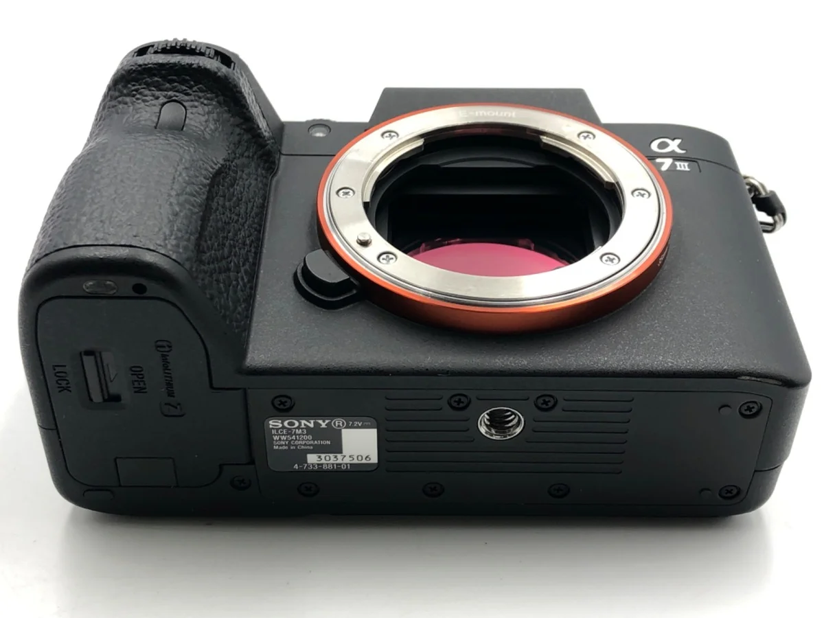 Sony α7III [ILCE-7M3