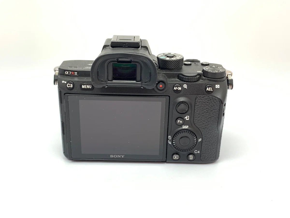 Sony α7R III [ILCE-7RM3