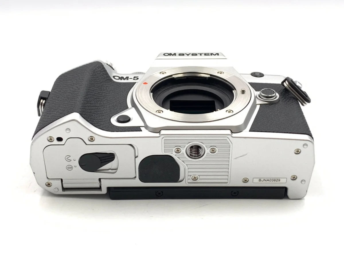 Olympus OM SYSTEM OM-5