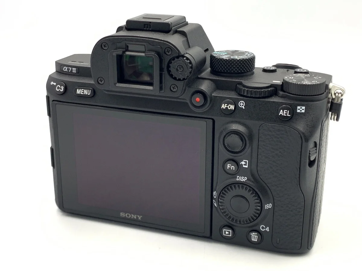 Sony α7III [ILCE-7M3