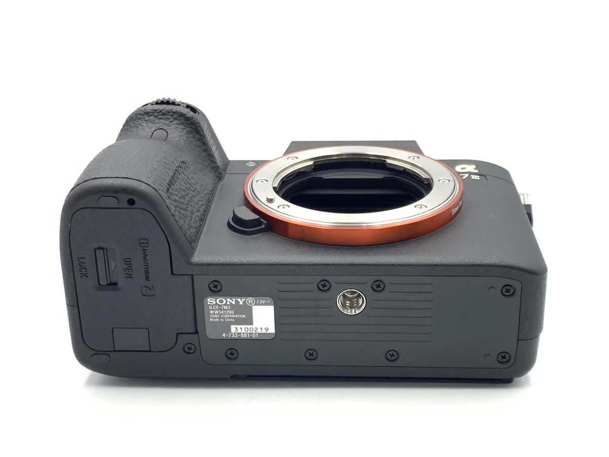 Sony α7III [ILCE-7M3