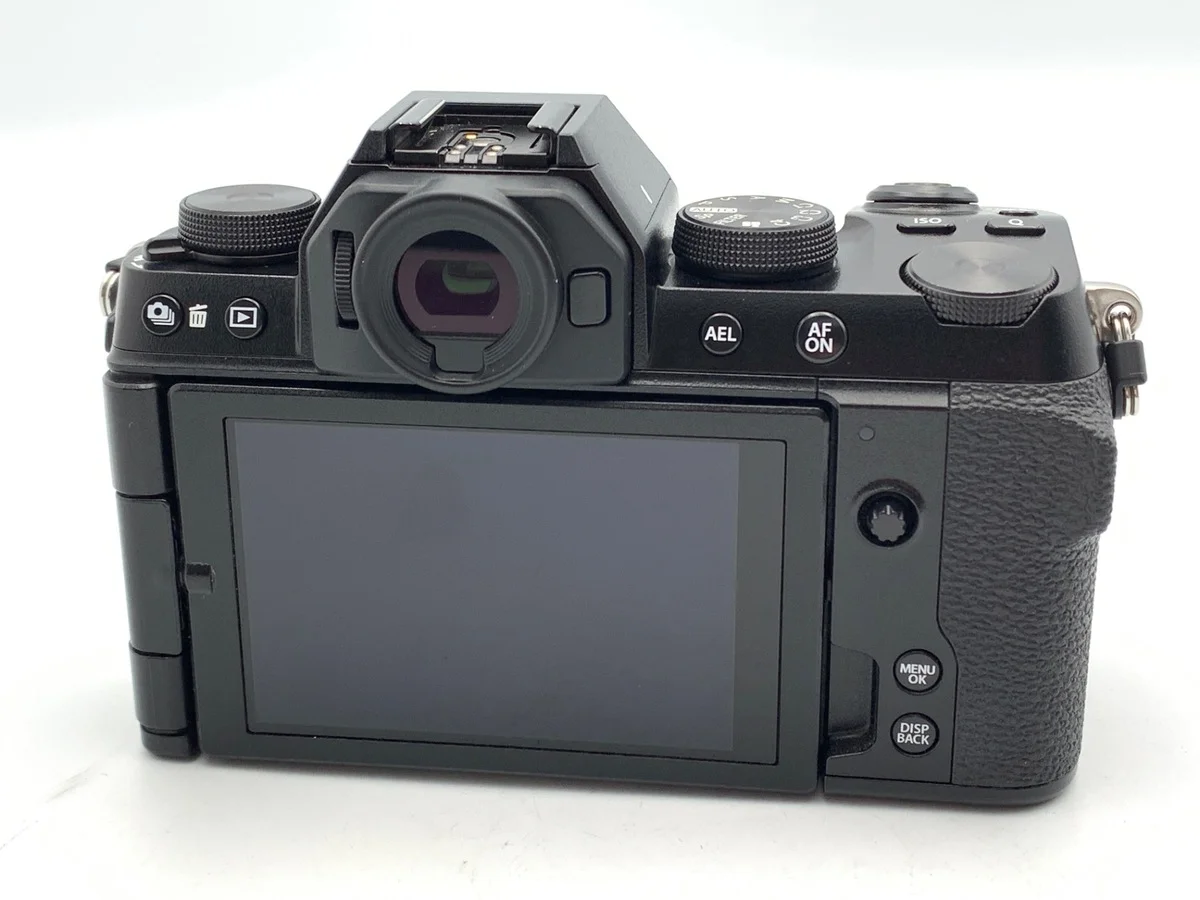 Fujifilm X-S10