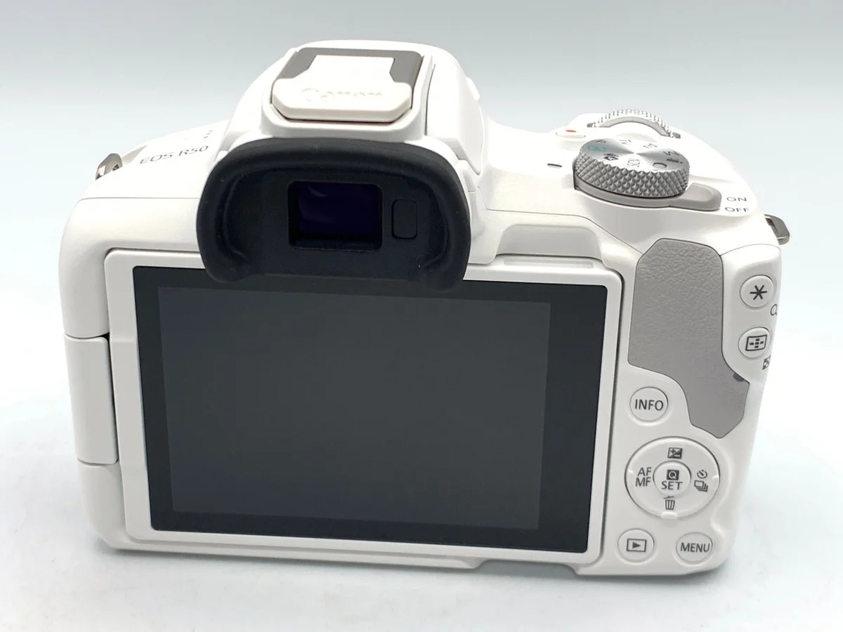 Canon EOS R50