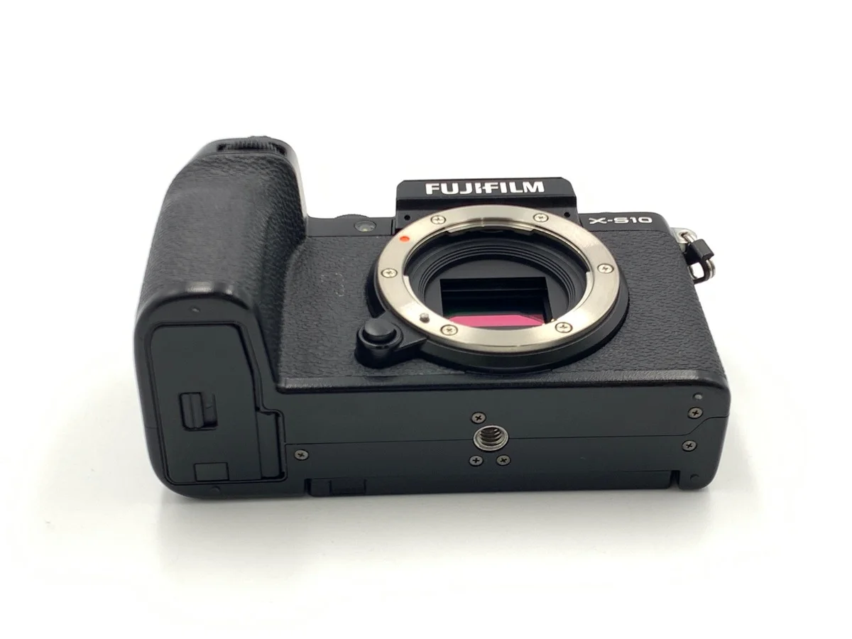 Fujifilm X-S10