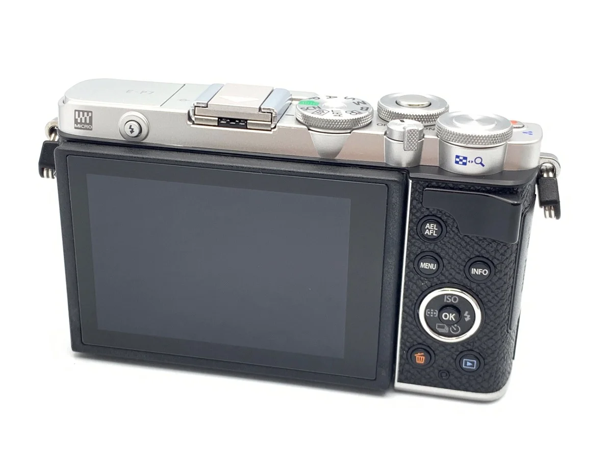 Olympus PEN E-P7