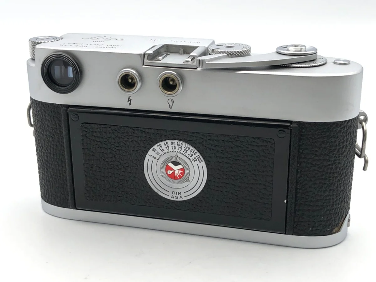Leica M2
