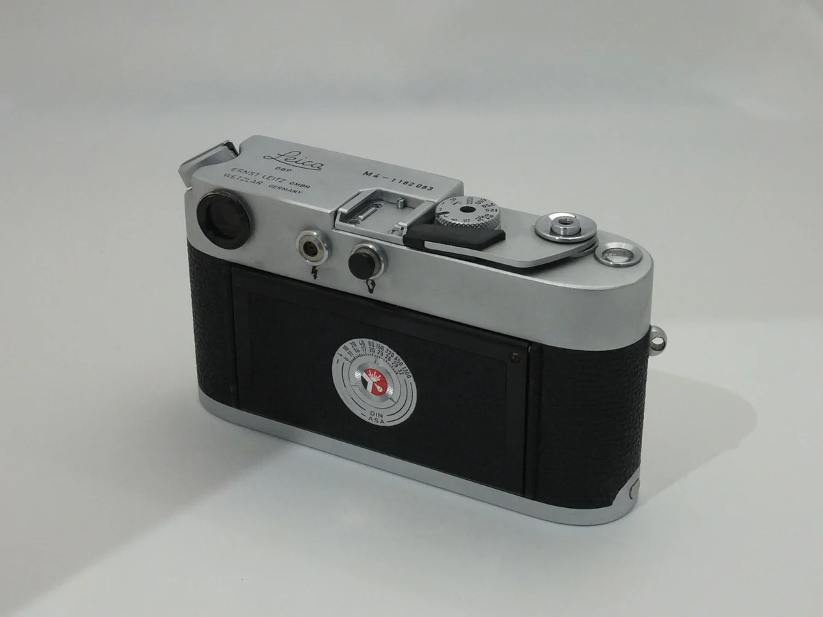 Leica M4