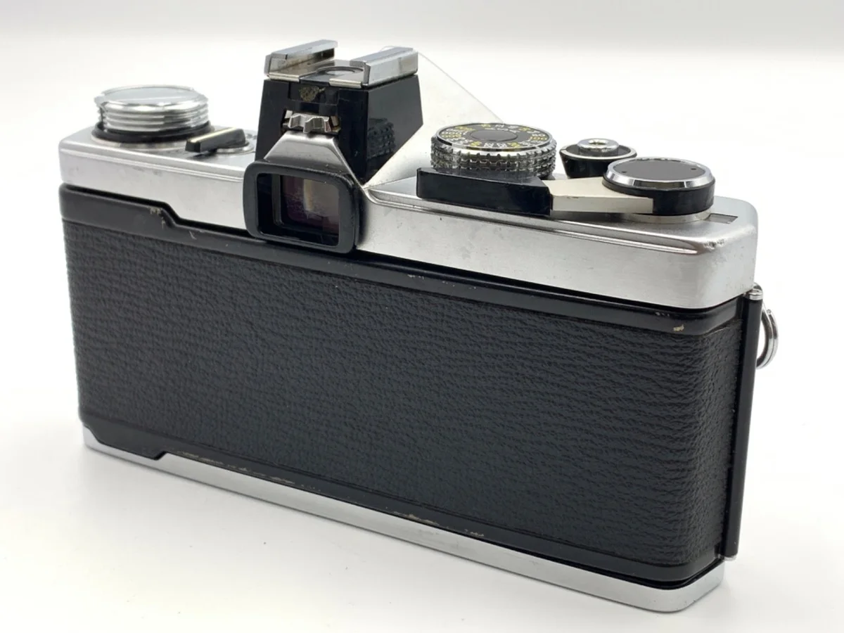 Olympus OM-1