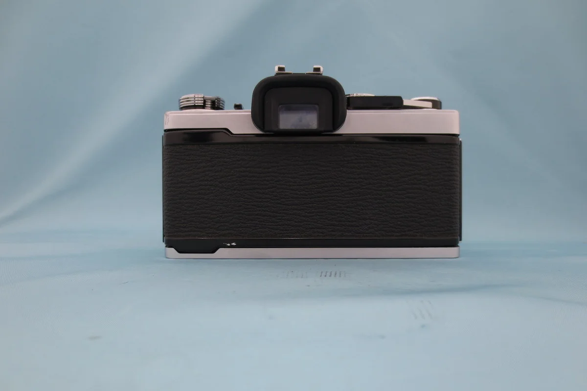 Olympus OM-1