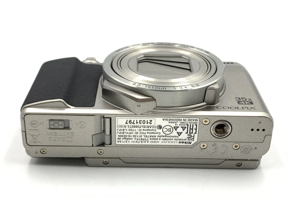 Nikon COOLPIX A900