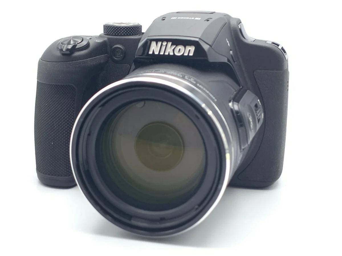 Nikon COOLPIX B700