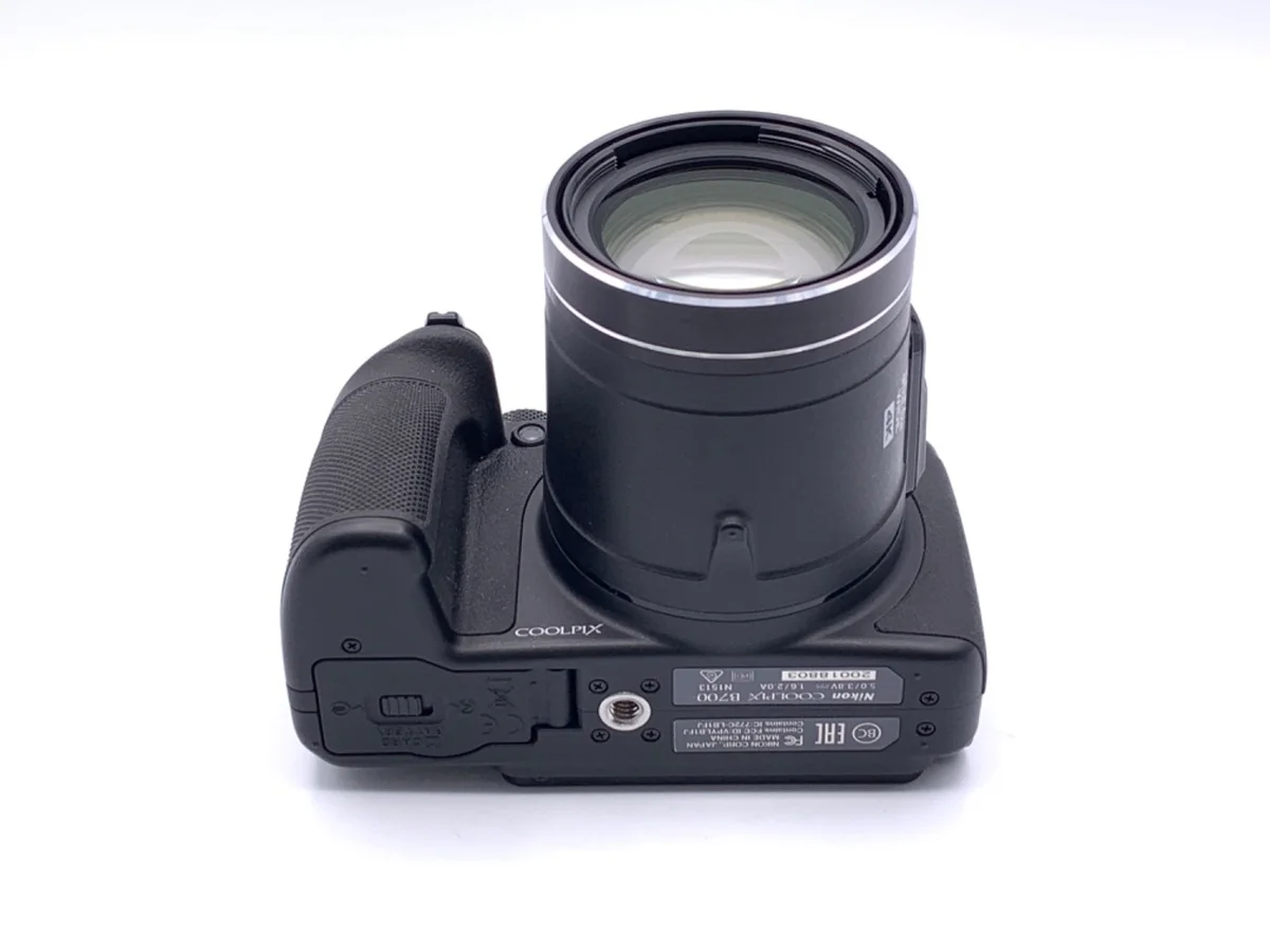 Nikon COOLPIX B700