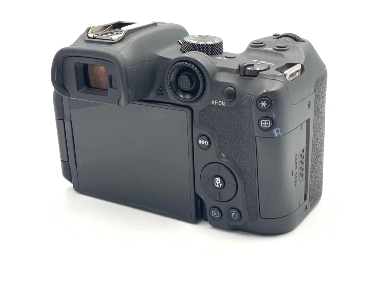 Canon EOS R7