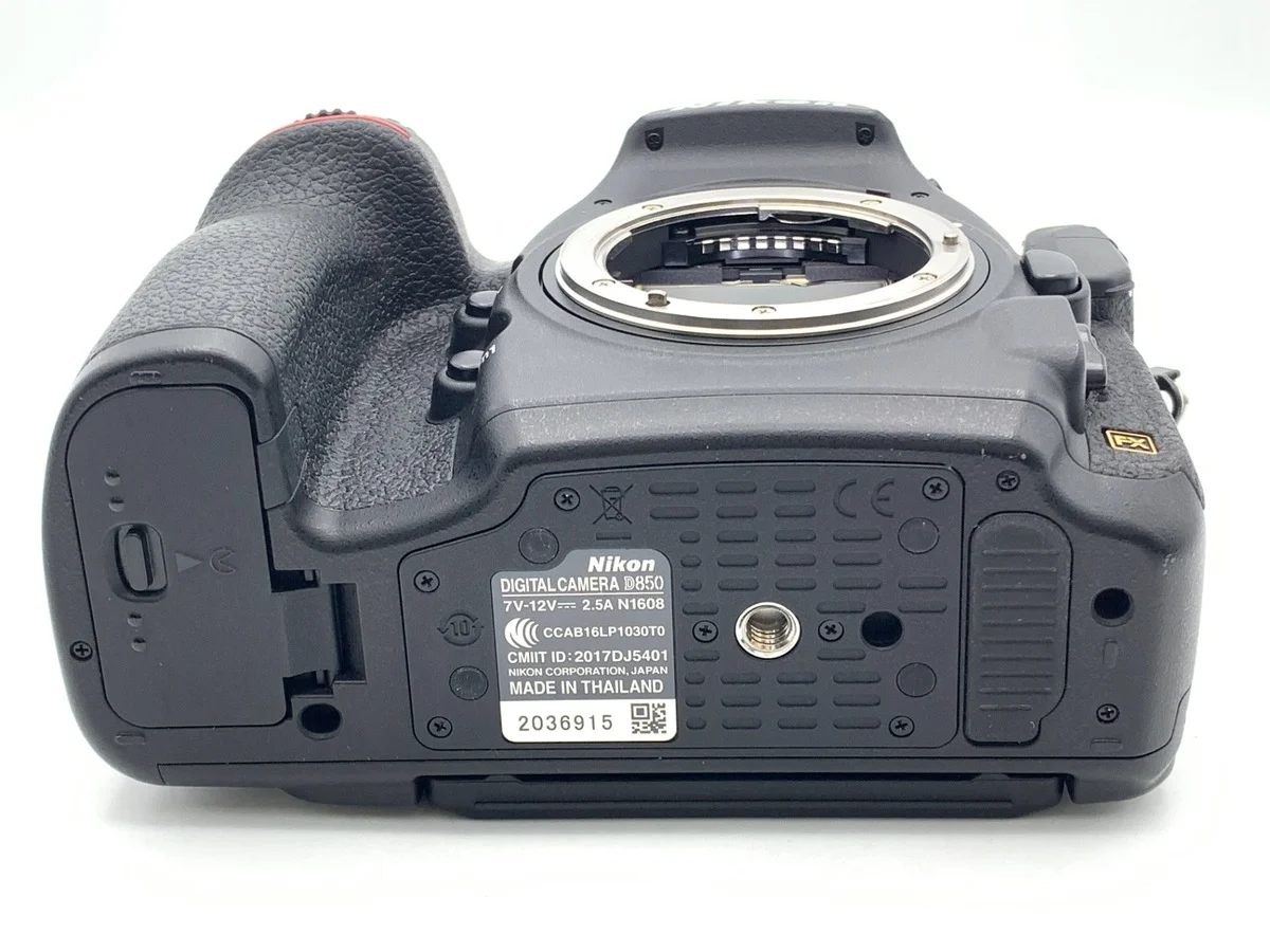 Nikon D850
