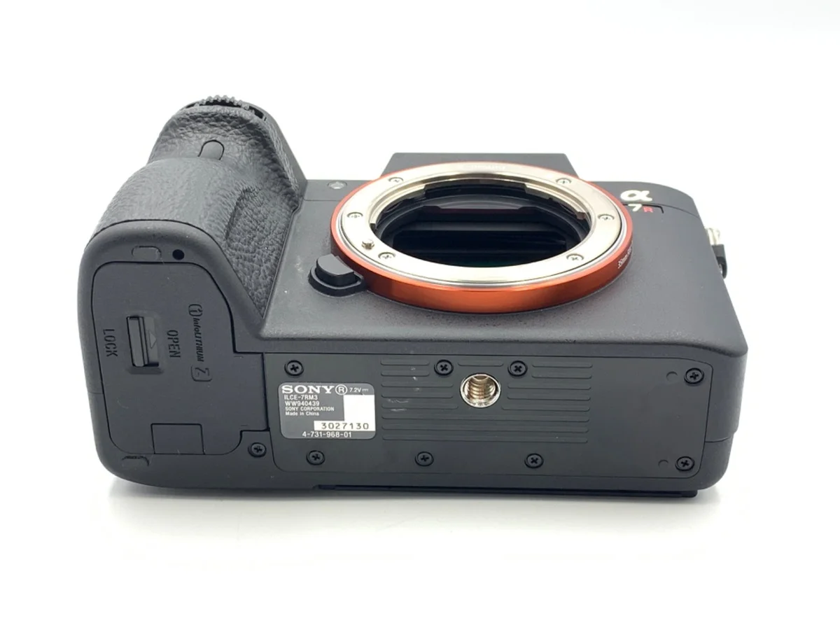 Sony α7R III [ILCE-7RM3