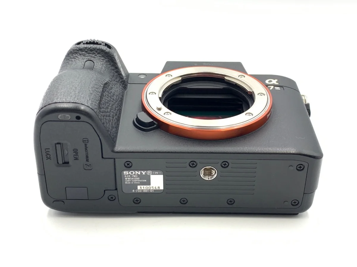 Sony α7III [ILCE-7M3