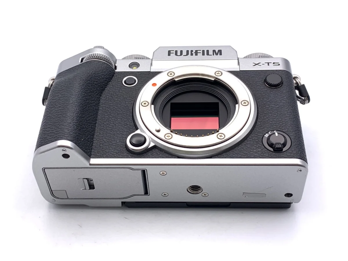 Fujifilm X-T5