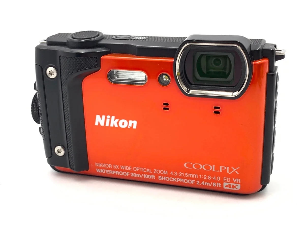 Nikon COOLPIX W300