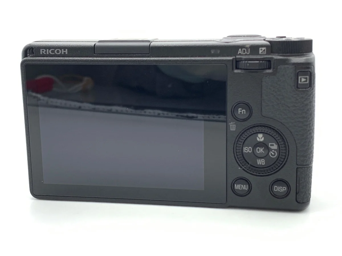 Ricoh GR III