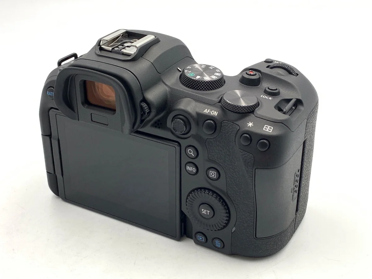 Canon EOS R6