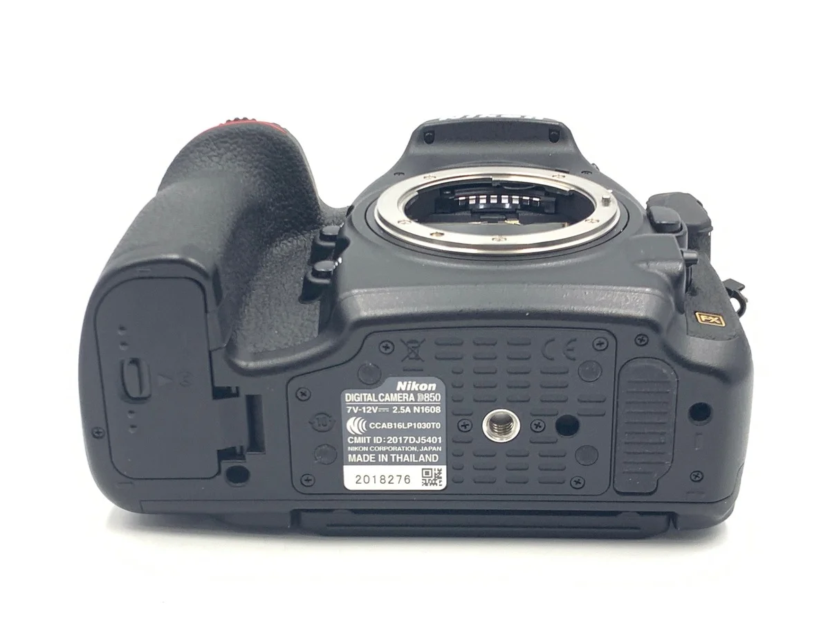 Nikon D850