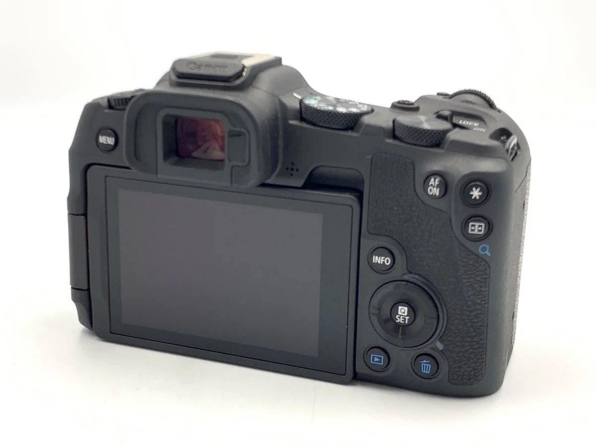 Canon EOS R8