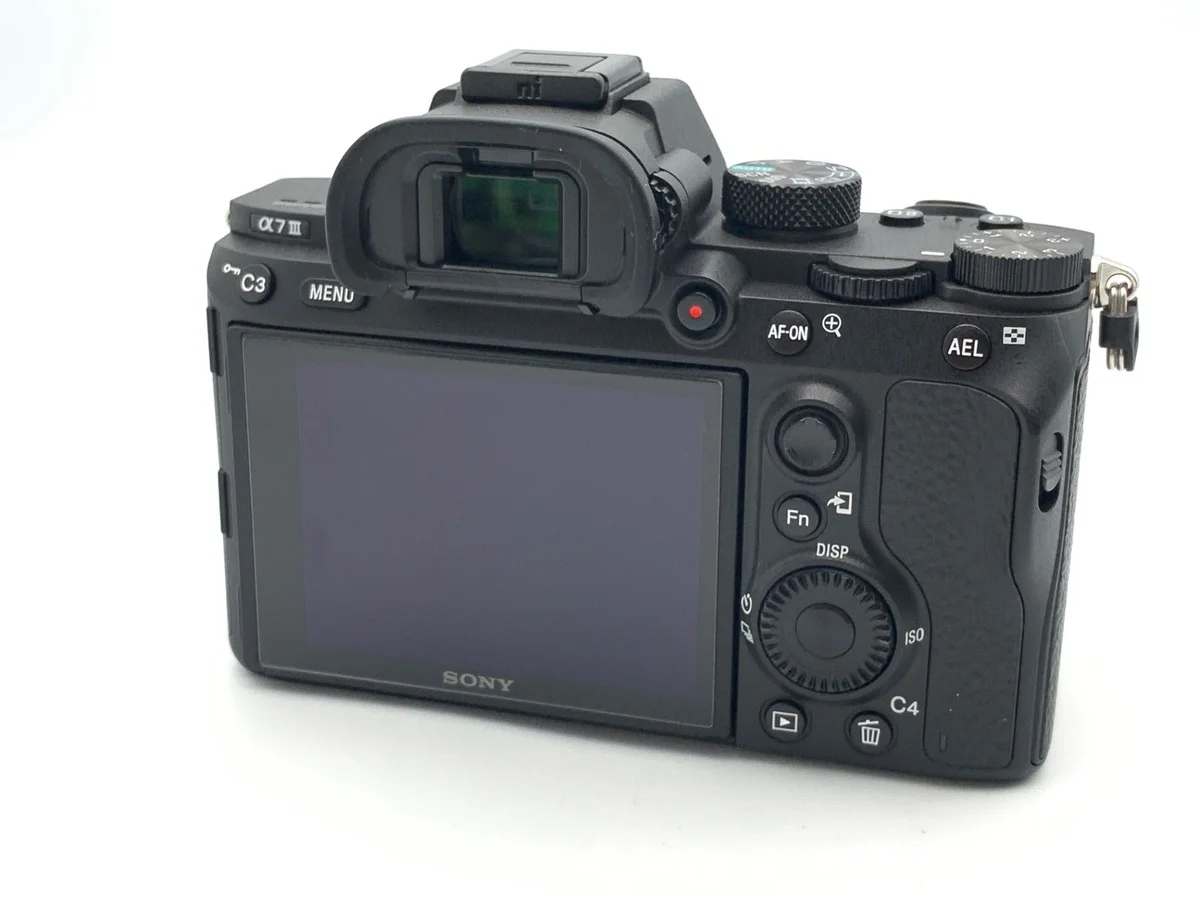 Sony α7III [ILCE-7M3