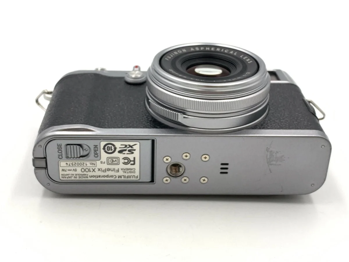 Fujifilm FinePix X100