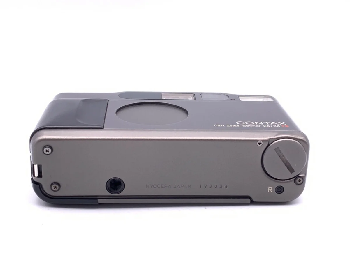 Contax T2
