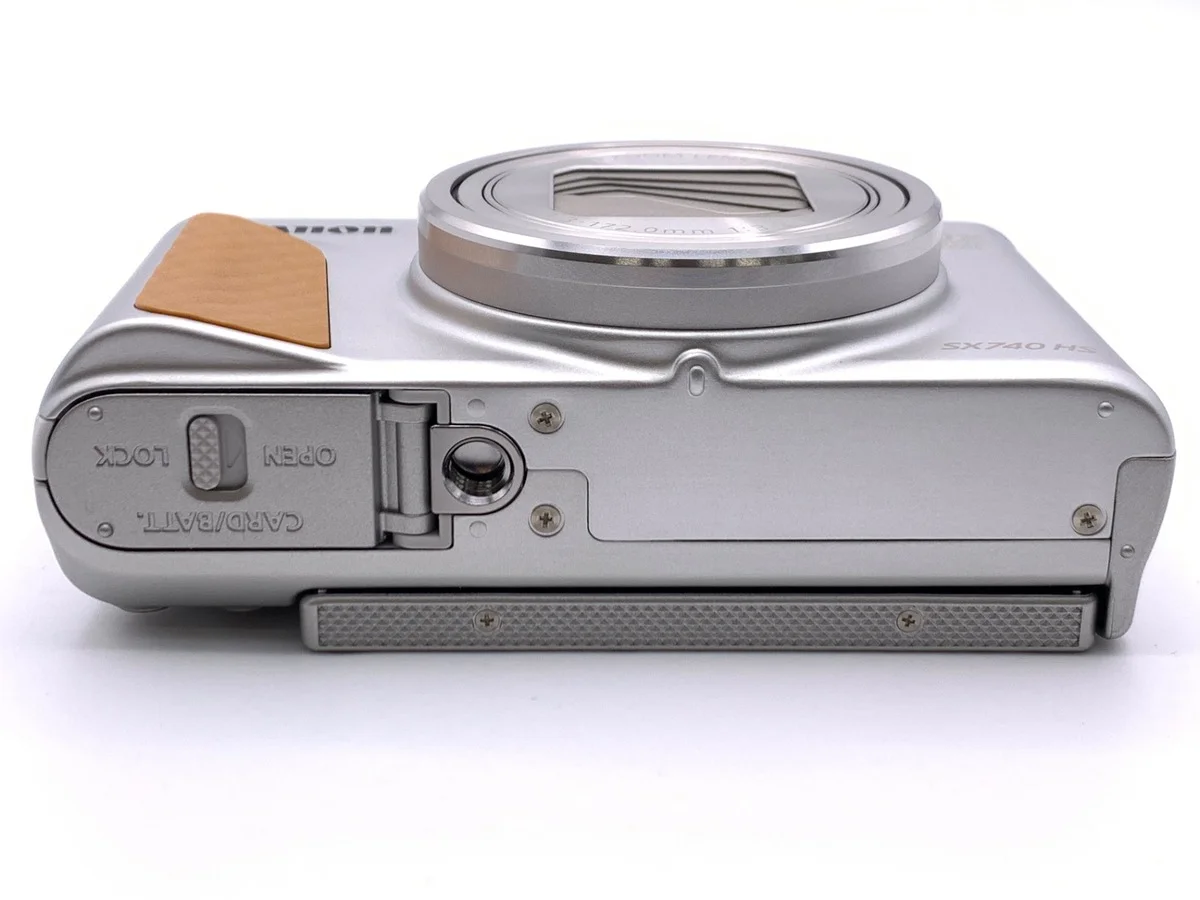 Canon PowerShot SX740 HS