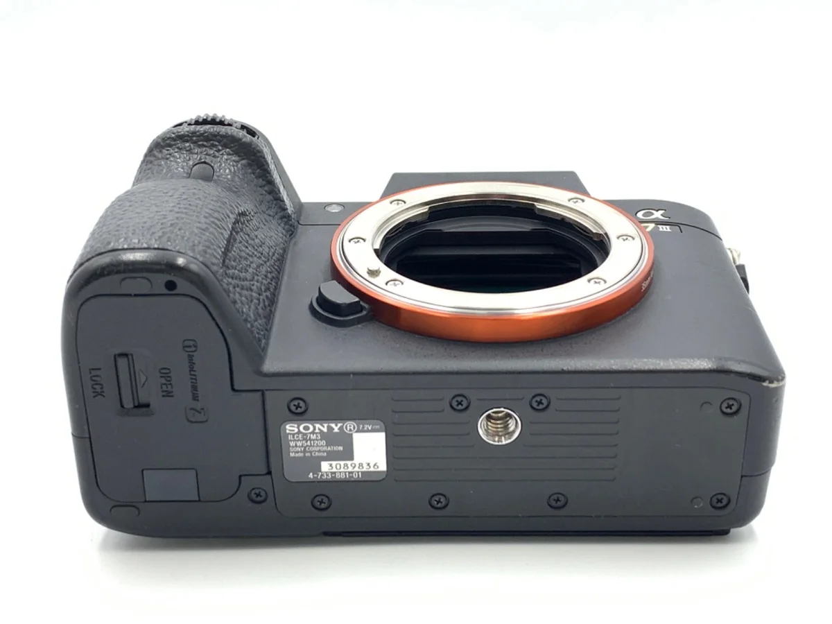 Sony α7III [ILCE-7M3