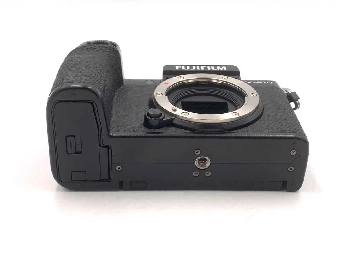 Fujifilm X-S10