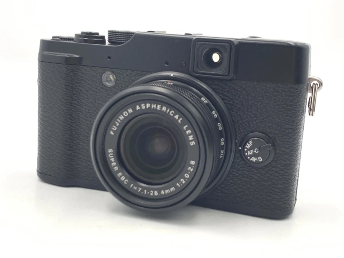 Fujifilm X10