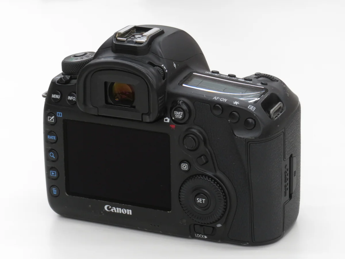 Canon EOS 5D Mark IV
