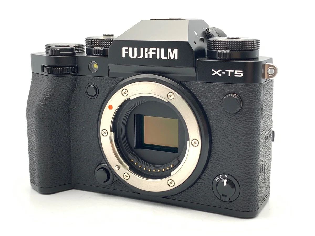Fujifilm X-T5