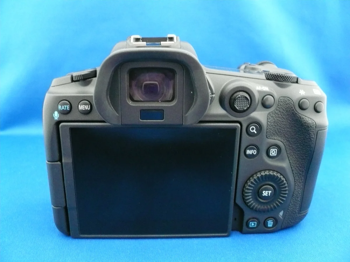 Canon EOS R5
