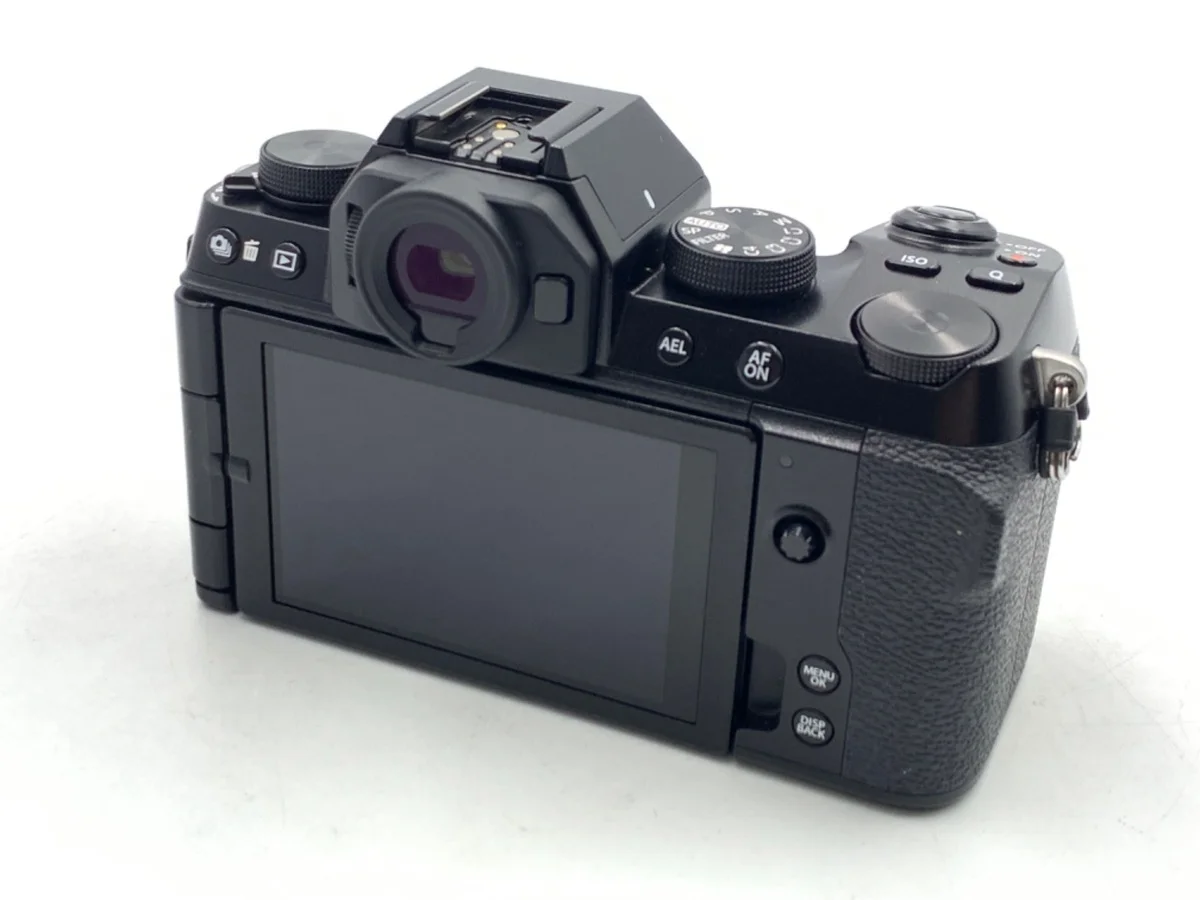 Fujifilm X-S10