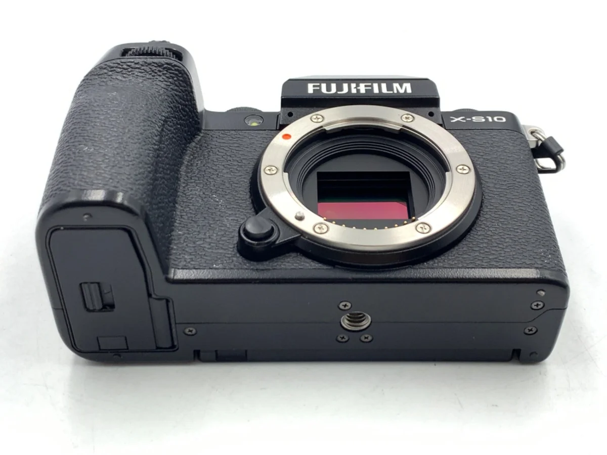 Fujifilm X-S10